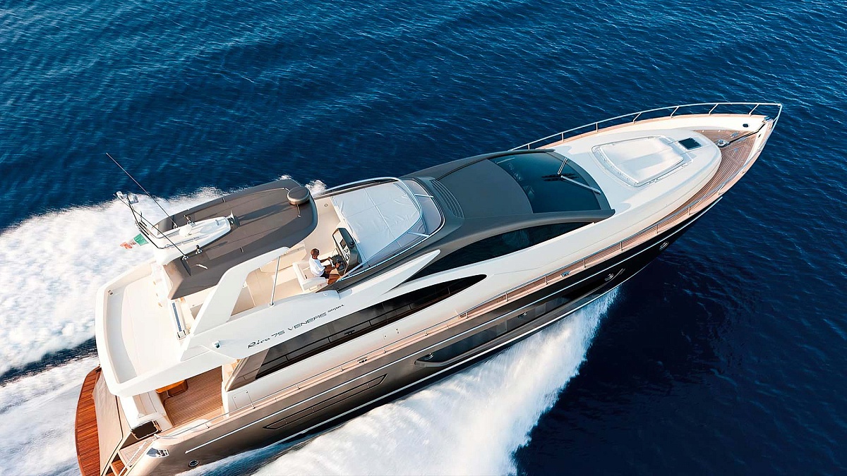 Аренда мегаяхты Riva 75 Venere в Сочи